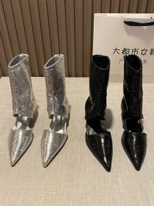 รองเท้าแตะหัวแหลมสีเงิน ด้านข้างซิป ทรงหัวแหลม ส้นสูง 3 ซม. ทรงโรมัน รองเท้าบู๊ตแฟชั่นฤดูร้อน รองเท้าผู้หญิง