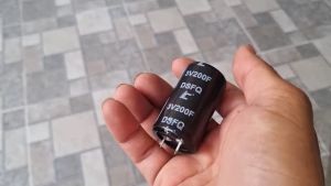 ตัวเก็บประจุ  super capacitor  ขนาด 3V 200F  capacitor 3v 200F พร้อมส่งในไทย