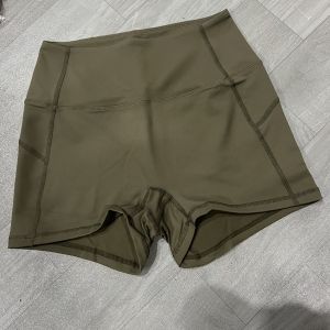 Quick Dry Three-Quarter Yoga Shorts Fitness Running Tights Womens High Waist Nylon Bottoms Anti-Light Safety Shorts