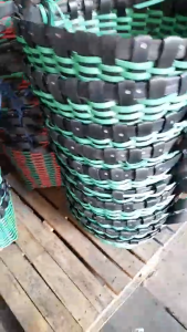 เข่งสานพลาสติก เข่งผลไม้ เข่งสาน เข่งใสปลา เข่งพลาสติก สีทูโทน เข่งใส่ผลไม้ เข่งทำมือ  (คละสีเลือกสีไม่ได้)