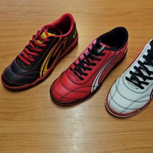 รองเท้าฟุตซอล แท้ แบรนด์ กิ๊กก้า Giga รุ่น FG409