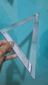 Penggaris Siku Segitiga Sudut 90 Derajat Bahan Aluminium Kuat 20 cm