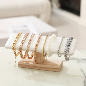 1pc Wooden Base T-Shaped PU Leather / Velvet Bracelet Display Rack Bangle Watch Hairband Jewelry Storage Stand Holder Organizer