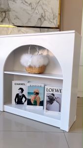 ตู้โชว์มินิมอล สไตส์เตาผิงน่ารักๆ เข้ากับทุกมุมบ้าน ราคาถูกที่สุด