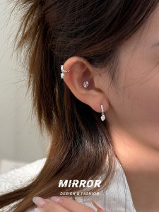 ต่างหูรูปหยดน้ำเงิน 925 เงินแท้สำหรับผู้หญิง ต่างหูแบบห้อยหน้ามีสไตล์ ดีไซน์เก๋ไก๋ แฟชั่น เครื่องประดับ จี้หู ต่างหูรูปหยดน้ำ