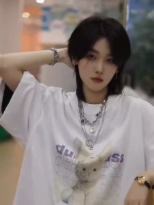 Wig pria tampan rambut panjang perbaikan wajah belanak kepala angin netral serigala ekor poni tengah berpisah seluruh rambut atas set