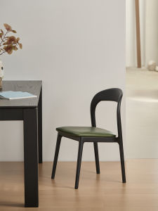 Modern Minimalist Solid Wood Dining Chair Home Use Designer Casual Back Black Leather Seat Surface Chair for Restaurant