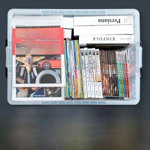 กล่องเก็บของพลาสติกทรงสี่เหลี่ยมจัตุรัสขนาดใหญ่สำหรับใส่หนังสือ กล่องเก็บของแบบมุมฉากสำหรับใช้ในบ้านสำหรับนักเรียน กล่องเก็บหนังสือแบบจัดระเบียบ