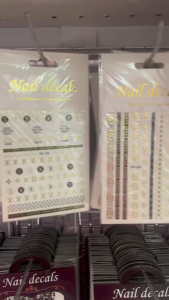 สติกเกอร์ติดเล็บ  ราคาถูกส่งจากไทย สติกเกอร์ติดเล็บ 3D รหัส DH พร้อมส่ง