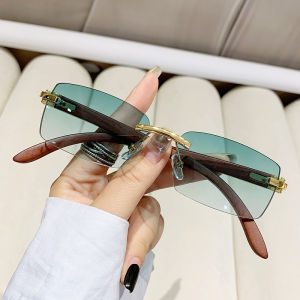 New Frameless Model for Parades and Outings Multifunctional Suitable for Women with Wooden Legs