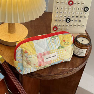 Large Capacity Floral Patchwork Student Pencil Case Cute Japanese Style Womens Stationery Bag Portable Cotton Fabric Storage Bag