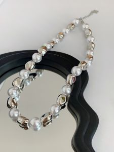 Exaggerated Metal Necklace Fashionable Jewelry Simple Elegance Womens Accessory New 2023 Trend Stylish All-Match Design