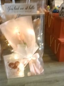 (Sỉ) Sét hoa tuy lip tặng bạn gái mẹ người thân đối tác ngày lễ 20/11 8/ 3 noel sinh nhật ngày kỷ niệm (chọn màu)