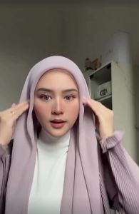 TERBARU! HIJAB SEGIEMPAT PARIS JADUL VARISHA Termurah Red Rose Anti Letoy Segi 4 Jilbab Sekolah Segiempat Kerudung Segutiga Krudung Wanita Banyak Warna