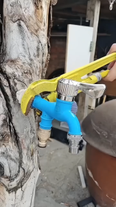 Tap Balik Pembuka Baut Keran Kran Air Patah Doll Pipa Screw Exctractor