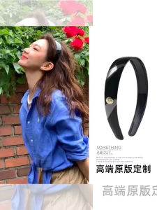 คลิปหนีบผมอะคริลิกสีดำพร้อมเครื่องประดับทองเล็กสำหรับผู้หญิง คลิปหนีบผมกันลื่นสำหรับการล้างหน้า สไตล์เกาหลี ใหม่ล่าสุด