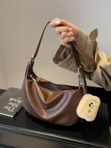 Cute Dumpling Shaped Shoulder Bag Trendy British Style Womens Bag Casual Carryall PU Leather Polyester Lining Zipper Closure