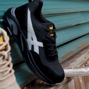 【Available in stock in Malaysia】Safety Shoes Men Steel Toe Cap Anti-Smashing Anti-Piercing Safety Boots Steel Toe Shoes