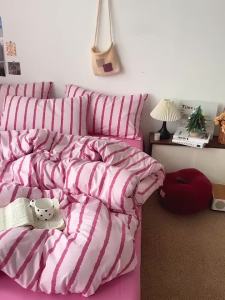 3pcs Simple Pink Striped Duvet Cover Set with 2 Pillowcases Soft Washed Cotton Bedding Set For Girls 150x200cm Bedroom Decor