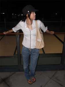 เสื้อเชิ้ตผู้หญิงแขนยาวลายทางสไตล์อเมริกันดีไซน์ย้อนยุคแฟชั่นฤดูร้อนสุดเก๋ไก๋กระชับสัดส่วนเสื้อเชิ้ตทันสมัย