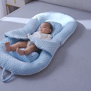MIZONA Newborn Baby Mattress Dotted Sleeping Nest Bed Anti Startle Portable Crib With Anti Reflux Incline Cushion for Safe And Comfortable Sleep Tilam Bayi Baby Boat Kekabu Asli