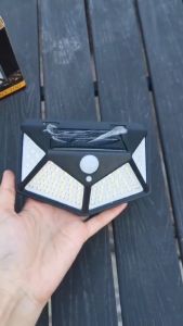 CODTaffLED Lampu Dinding Solar Sensor PIR 100 LED Cool White - GB-100 / Lampu Dinding Taman Tenaga Surya Sensor cahaya otomatis / Lampu dinding Taman aestetic Menyala bila Gelap waterproof anti air hujan / Lampu taman Solar Tenaga Surya Outdoor bagus top