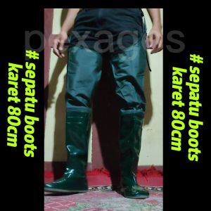 Sepatu Boots Karet Sawah Petani Anti Air Hujan