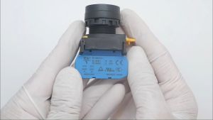 Nút nhấn cao cấp HQ có đèn/không đèn loại giữ/tự nhả lắp tủ điện tủ điều khiển PLC