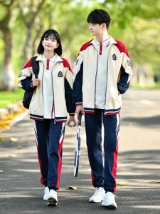 ชุดกีฬาโรงเรียนมัธยมต้น ชุดสามชิ้นแขนสั้นสไตล์เกาหลีสำหรับนักเรียนมัธยมปลาย ชุดกีฬาฤดูใบไม้ผลิและฤดูใบไม้ร่วงสำหรับนักเรียนประถม