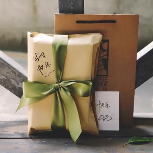 Creative Birthday Book Gift Blind Selection Memorial Day Nanjing Pioneer Bookstore Traditional Chinese Style Customizable Gift