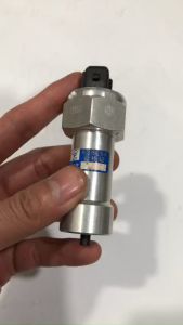 Cảm biến công tơ mét xe tải Dongfeng EQ1032 Sâu công tơ mét xe Đông Phong Công tắc biến tốc độ Dongfeng