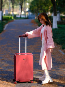 Lee | Ultra-Light Red Luggage Suitcase 24in