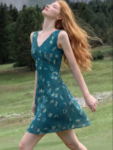 Sleeveless Korean Fresh V-neck Floral Waist Accentuating A-line Dress