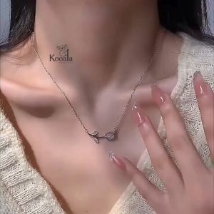 Kalung Bunga Tulip Rantai Klavikula Gaya Korea Wanita Aksesoris