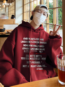 เสื้อสเวตเตอร์มีฮู้ดแบบหนาและมีขนแกะสำหรับผู้ชายในฤดูใบไม้ร่วงและฤดูหนาว สไตล์อเมริกันหลวมๆ เสื้อคลุมกันหนาวแบบลำลอง