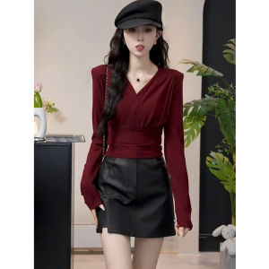 Korean Style V-Neck Long Sleeve T-Shirt Womens Fashionable Short Style Base Layer Shirt Autumn Winter New Arrival Versatile