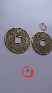 Đồng Xu Âm Dương 6.3cm Cỡ Đại - May Mắn Kích Vượng Tài Lộc Gieo Quẻ Xin Đài