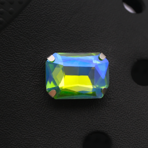 เครื่องประดับรองเท้า DIY สำหรับ Crocs พร้อมหัวเข็มขัดประดับเพชรเหลี่ยมโลหะ ตกแต่งรองเท้า Cross/Crocs รุ่น MKOP