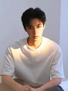 White Heavyweight Hardwearing Cotton T-Shirt Mens Loose Short Sleeve Summer Small Collar Casual Fashion Brand Teenager Pop