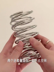 Simple Toothbrush Holder Stainless Steel Creative Spring Toothbrush Holder Brush Tube Spiral Ring Holder  Pen Holder Buc