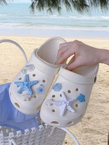 Dép Eva Mùa Hè Thoải Mái Dành Cho Nam Và Nữ Ngôi Sao Và Dép Đi Biển Có Hoa Văn Vỏ Lớp Ngoài Giày Trơn Phong Cách Cổ Tích Sáng Tạo