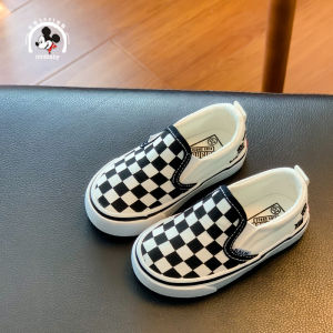 Kids Black and White Gingham Canvas Shoes Fall and Winter Boys and Girls Plush Padded Board Shoes Childrens Slip-on Cloth Shoes Baby Cotton Shoes