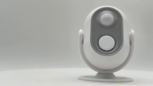 จัดส่งจากกรุงเทพฯ เครื่องตรวจจับความเคลื่อนไหว เซ็นเซอร์อินฟราเรด หมุนได้ 360° ระยะตรวจจับ 120° เสียง "ยินดีต้อนรับ" ปกป้องความปลอดภัยในบ้าน