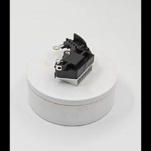 IC Regulator ST100 Extra / Carry / S75 / S88 Merk USI