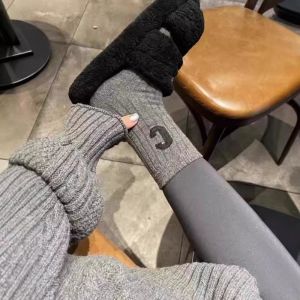 Warm Woolen Women Socks in C Letter Design Mid-Calf Fashionable Solid Color Trendy Ins Style Autumn Collection by Youyi Butterfly