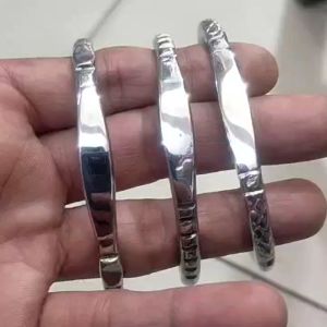 Gelang Tangan Baja Putih Pria Anti Karat & Luntur
