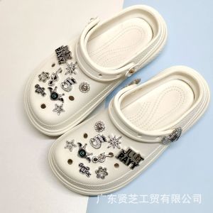 18Pcs Luxury Style Cross Jibbitz Charms Blue Eye Bat No.5 Perfume Bottle Shoe Decoration Removable Shoes Buckle for Crocs