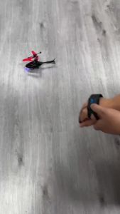 Đồng Hồ Đeo Tay Điều Khiển Bằng Cảm Ứng Mini RC Drone Máy Bay Trực Thăng Điều Khiển Bằng Tay Chống Va Đập Có Đèn Chiếu Sáng Có Thể Sạc Lại Khoảng Cách Điều Khiển Từ Xa 3-5m