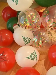 Christmas Decoration 12inch Party Balloons 10/20/30pcs Red and Green Pasko Pinrted Cartoon Santa Claus Elk Christmas Tree Ornaments Balls For 2025 New Year Party Supplies Ballon Xmas Latex Balloons