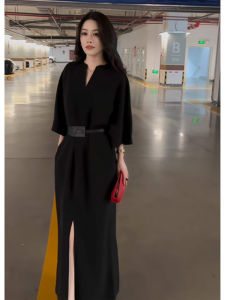 Loose Lazy Apricot V-neck Long Dress plus Size Womens Fashion High Waist Luxury Shoulder Insert Sleeve Dress for plus Size Women